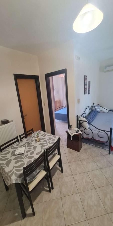 Retas Apartment Kremasti  Bagian luar foto