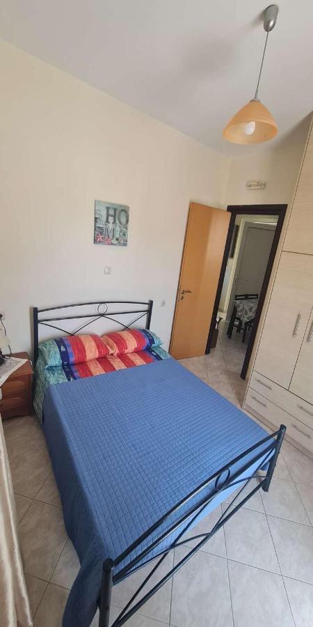 Retas Apartment Kremasti  Bagian luar foto